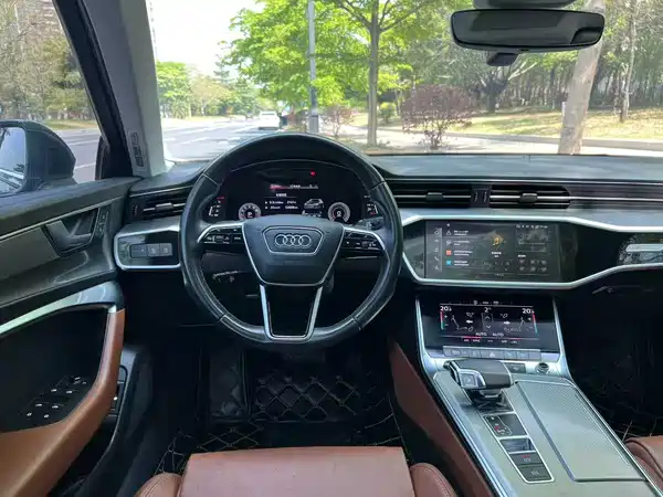 Audi A6L 2022