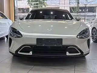 Xiaomi SU7 2025