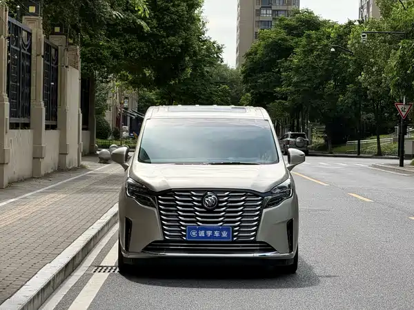 Buick GL8 2022