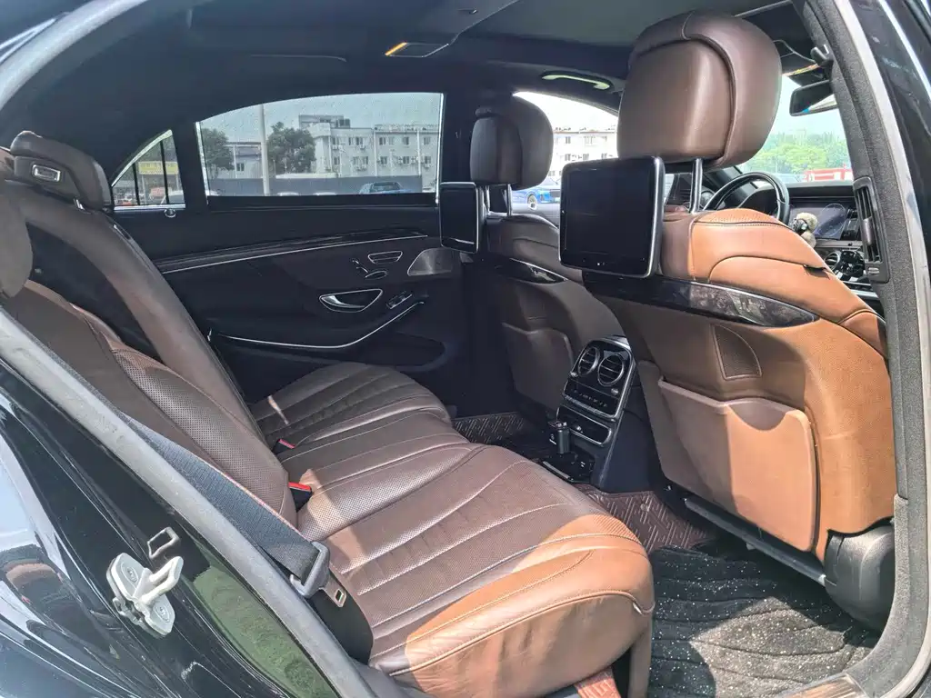 Mercedes-Benz S-Class 2015 — фото 11