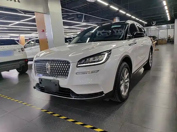 Lincoln Corsair 2021