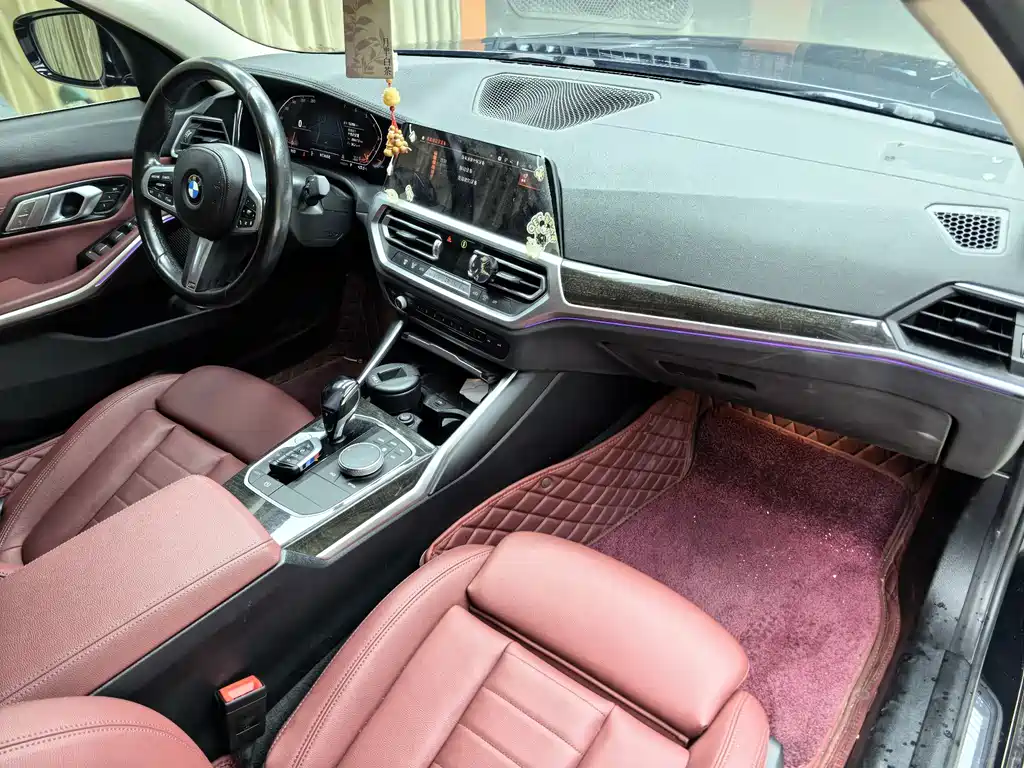 BMW 3 Series 2021 — фото 10
