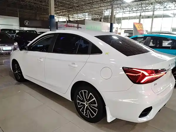 Roewe i5 2023