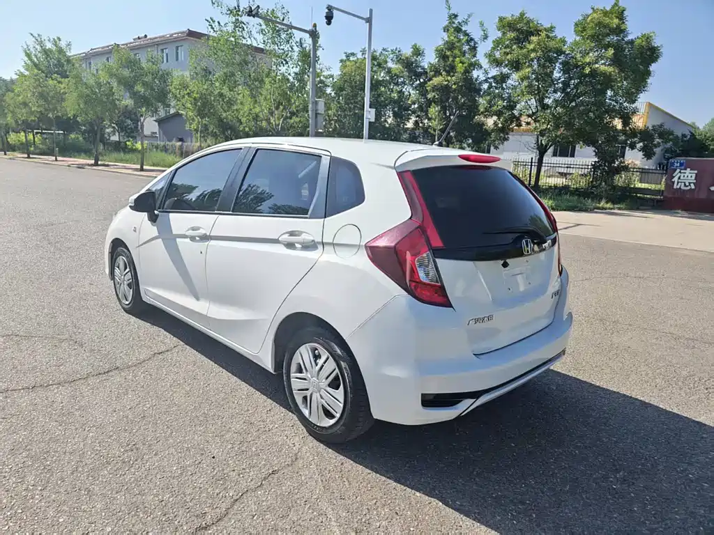 Honda Fit 2018 — фото 7