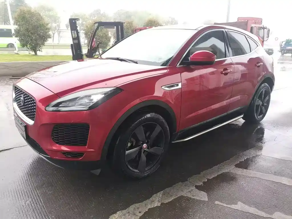 Jaguar E-PACE 2019