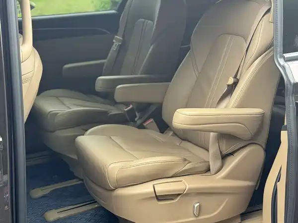 Buick GL8 2021