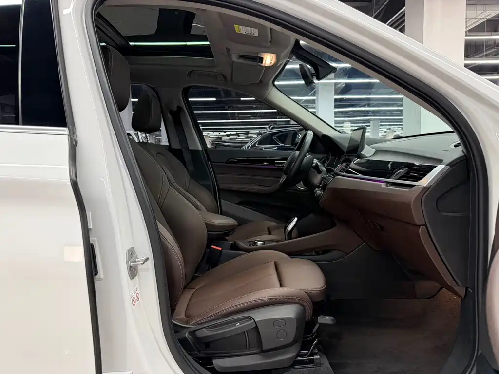 BMW X1 2022 — фото 15