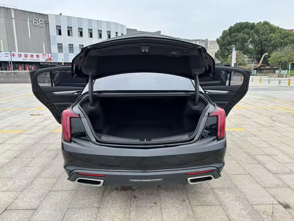 Cadillac CT5 2021 — фото 17