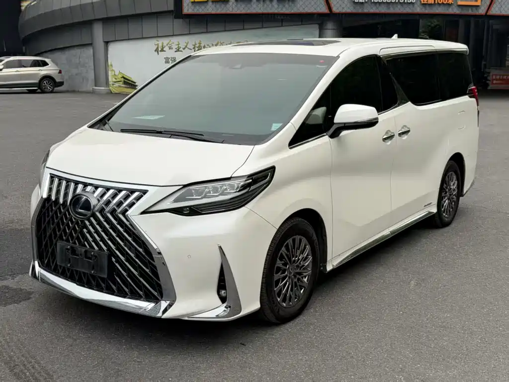 Lexus LM 2020 — фото 1