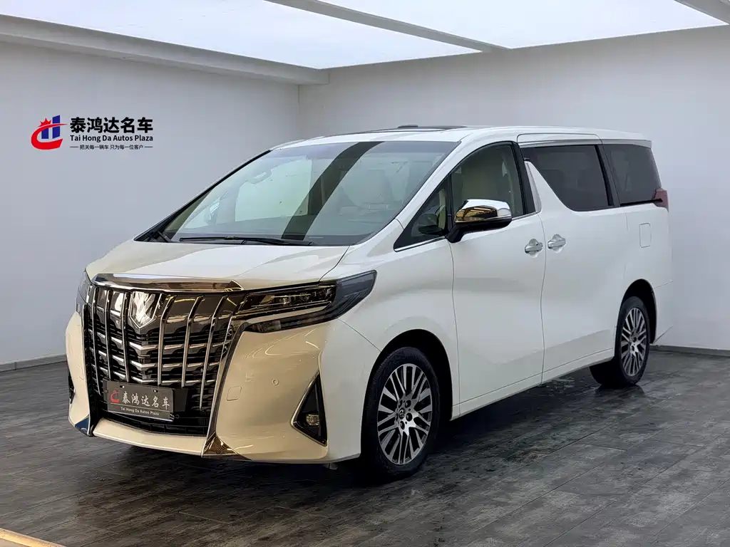 Toyota Alphard 2018 — фото 1