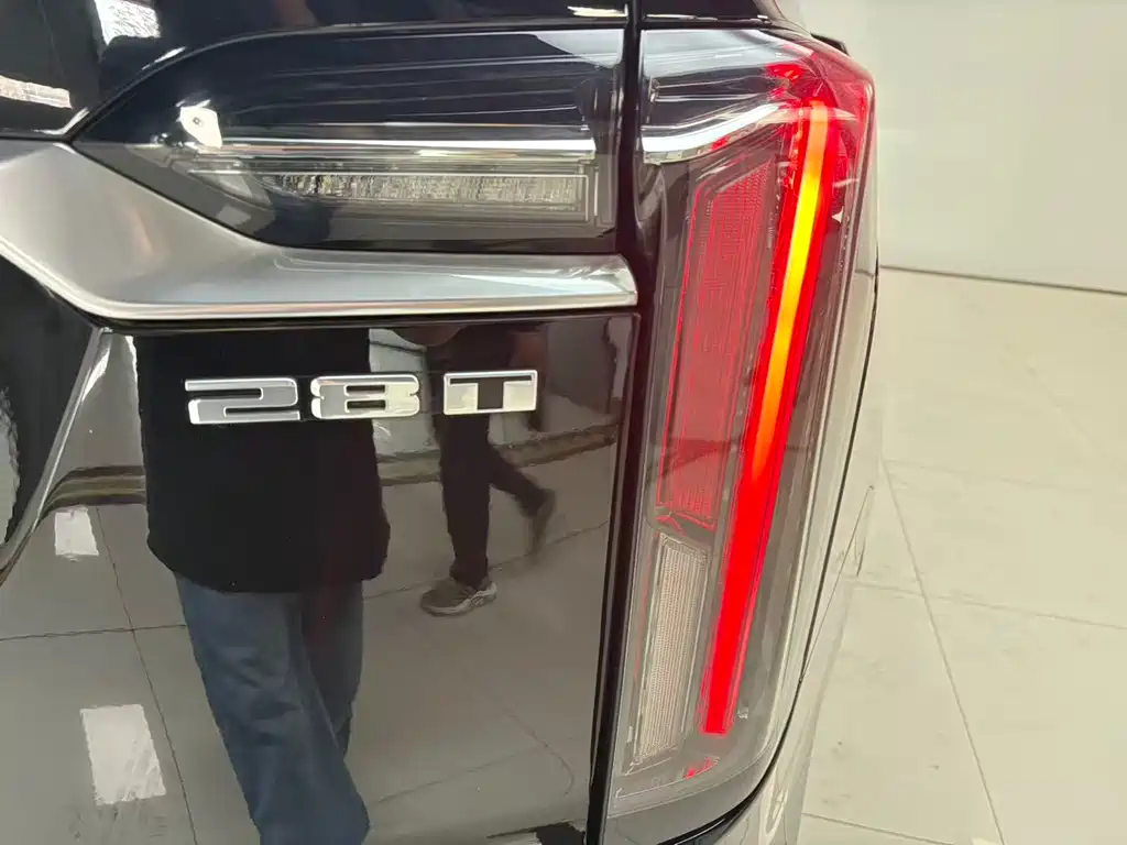 Cadillac XT6 2021 — фото 7