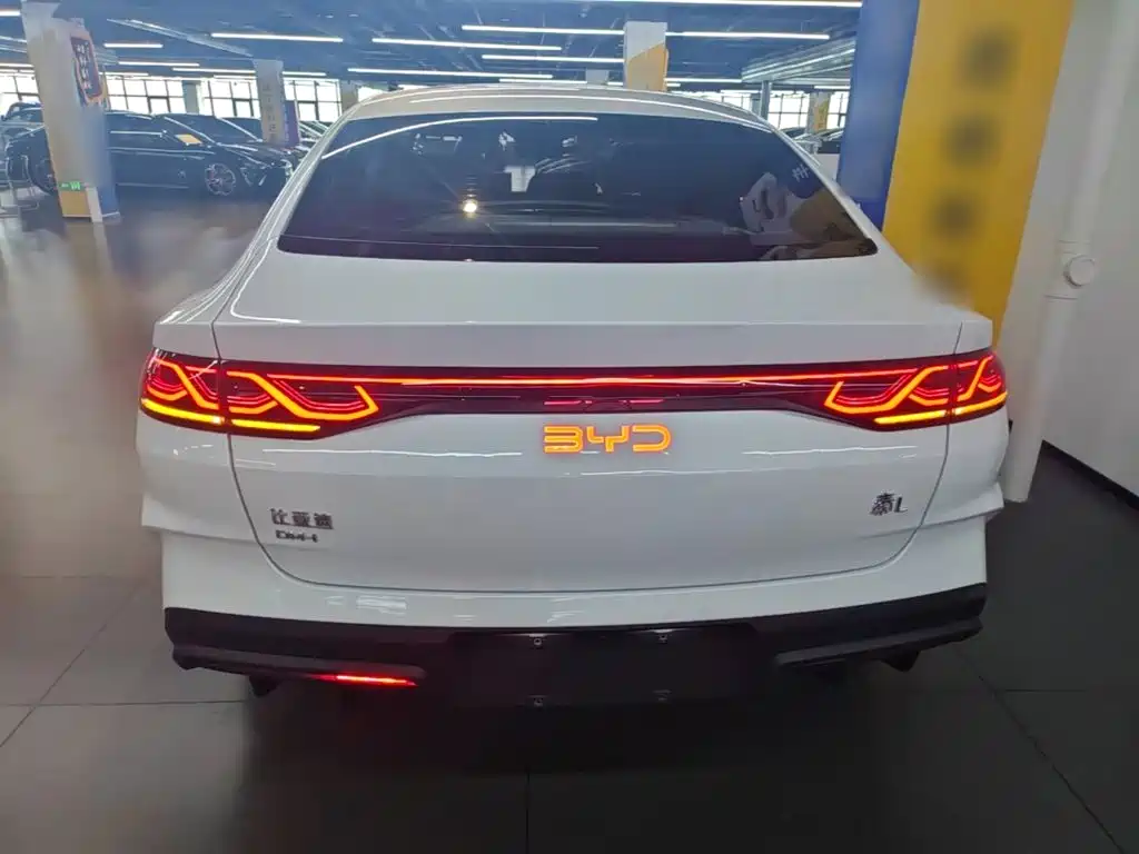 BYD Qin L 2025 — фото 6