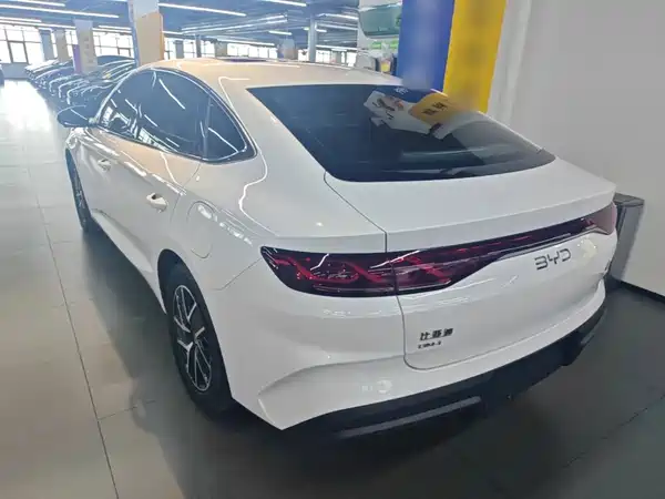 BYD Qin L 2025