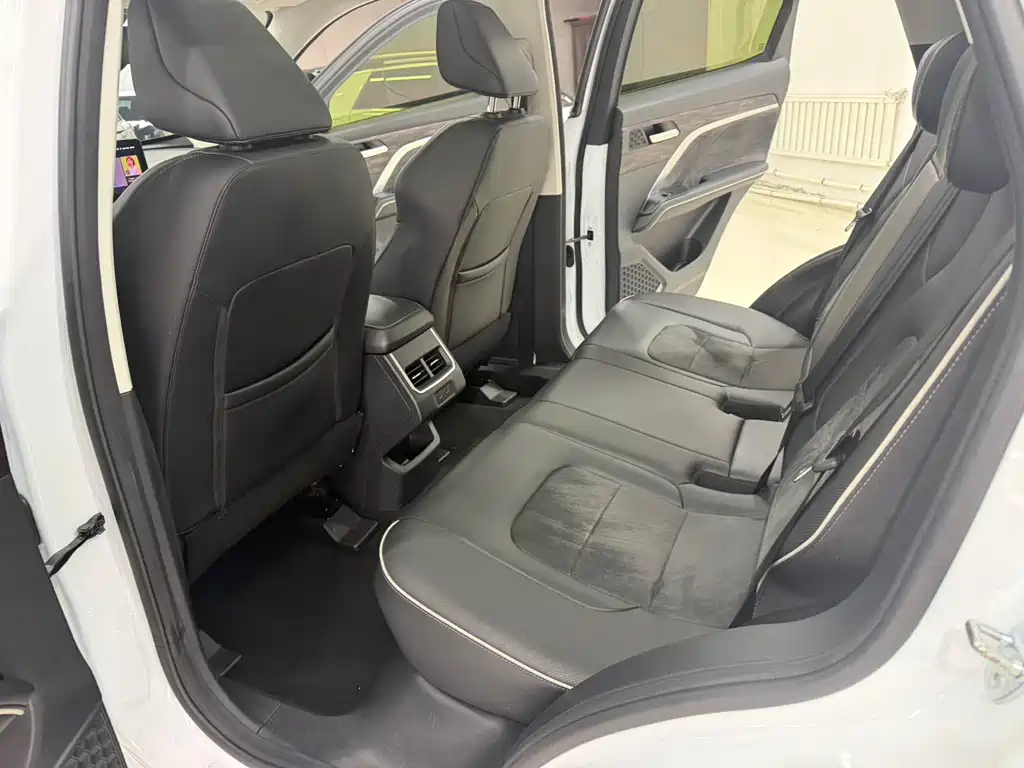 Haval H6 2023 — фото 15