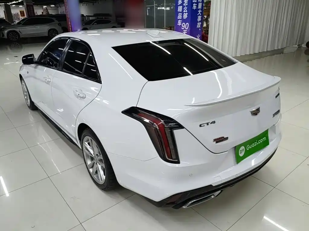 Cadillac CT4 2021 — фото 5