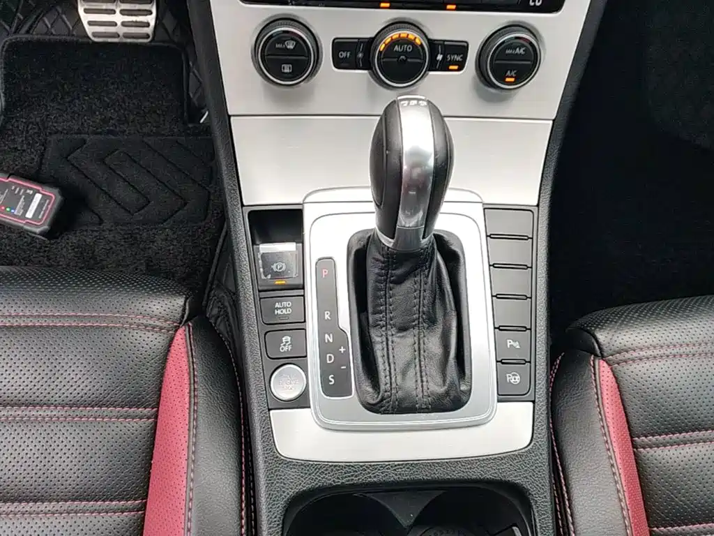 Volkswagen CC 2018 — фото 14
