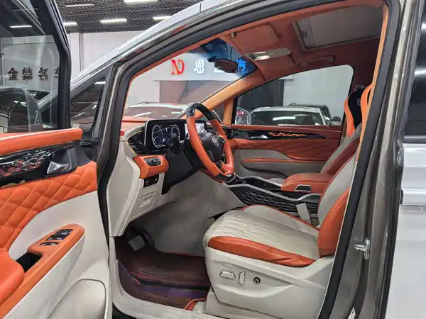 Buick GL8 2021