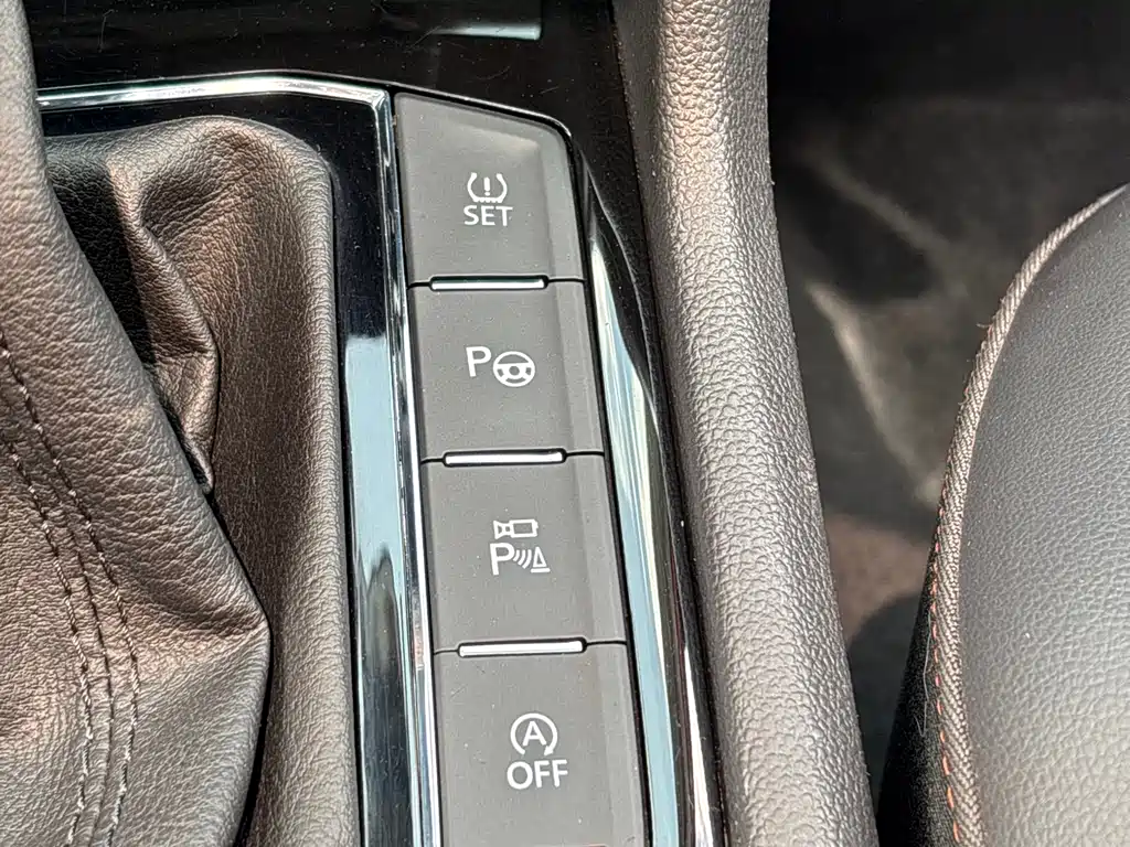 Volkswagen Tiguan L 2017 — фото 39