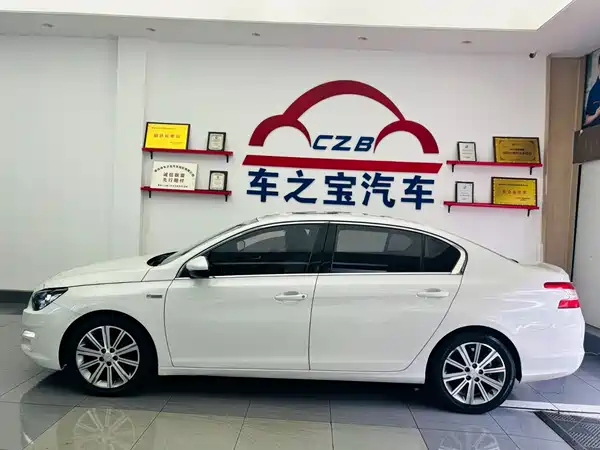 Peugeot 408 2016