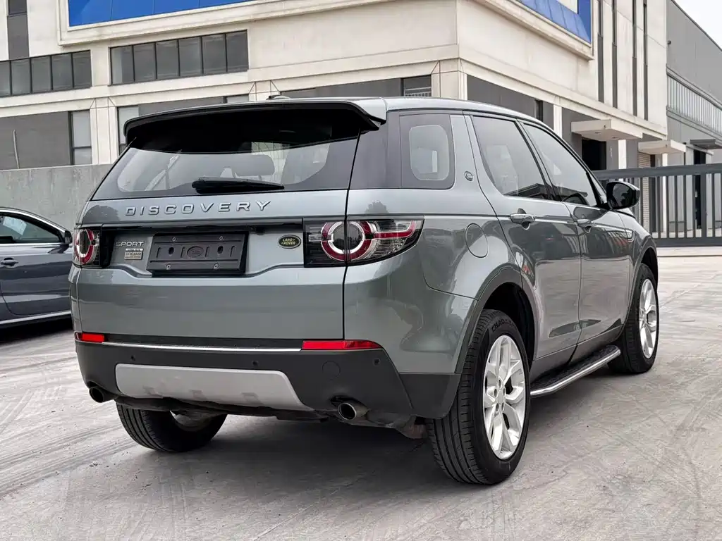 Land Rover Discovery Sport 2016 — фото 9