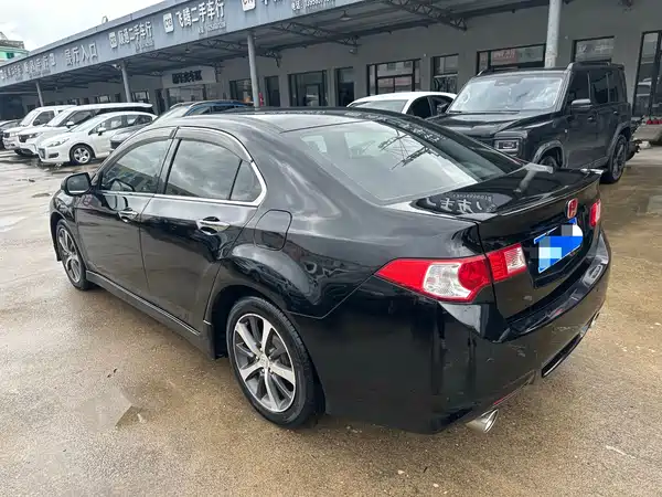 Honda Spirior 2011