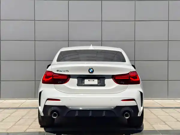 BMW 1 Series 2023