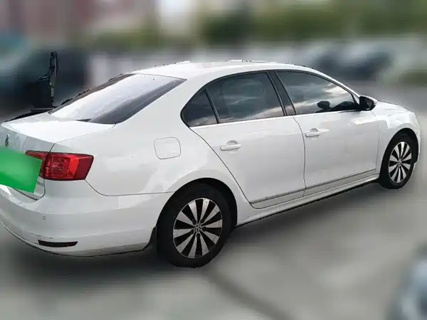 Volkswagen Sagitar 2017