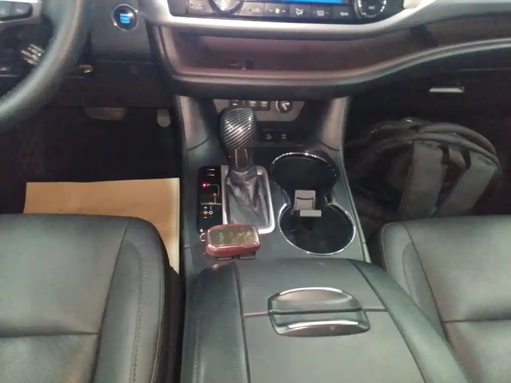Toyota Highlander 2019 — фото 14