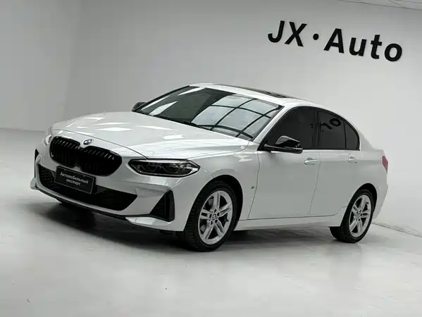 BMW 1 Series 2022