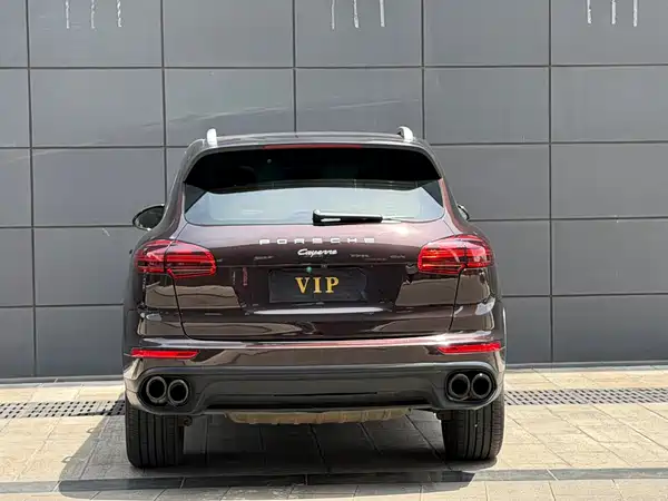 Porsche Cayenne 2015