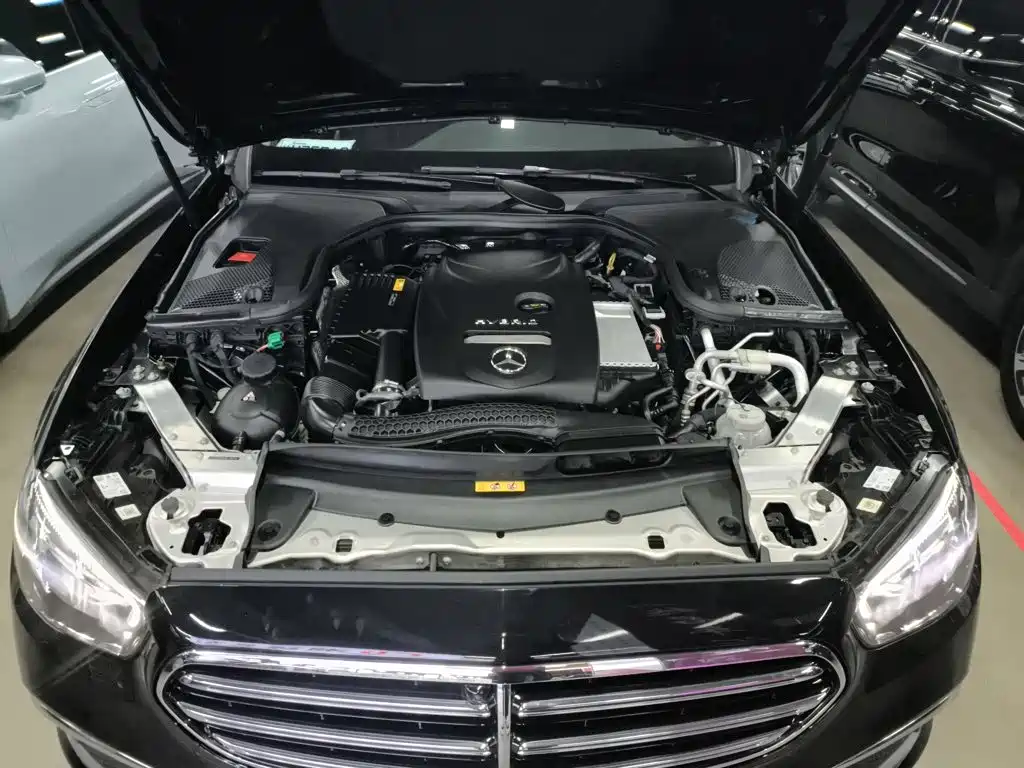 Mercedes-Benz E-Class New Energy 2022 — фото 21