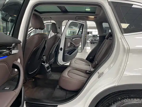 BMW X1 2022