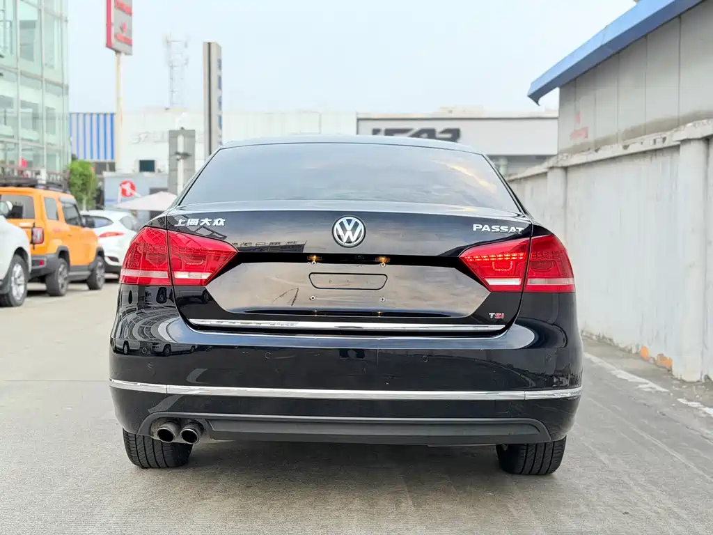 Volkswagen Passat 2015 — фото 9