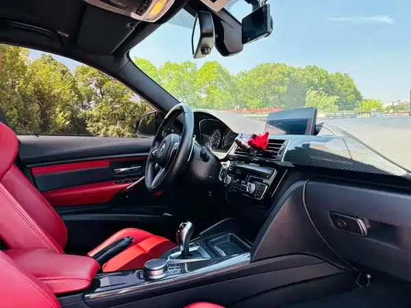 BMW M3 2019