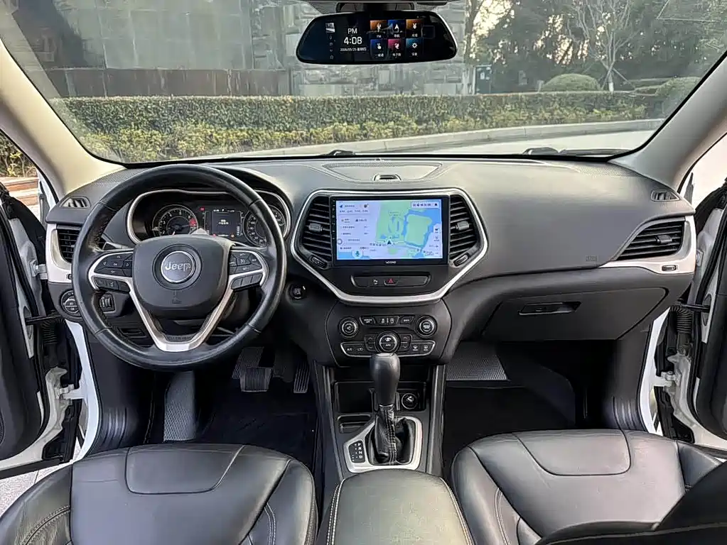Jeep Cherokee 2015 — фото 12