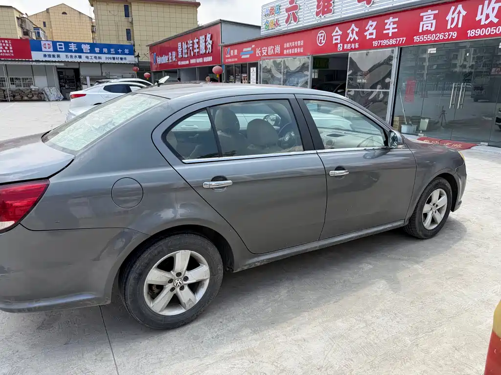 Volkswagen Lavida 2011