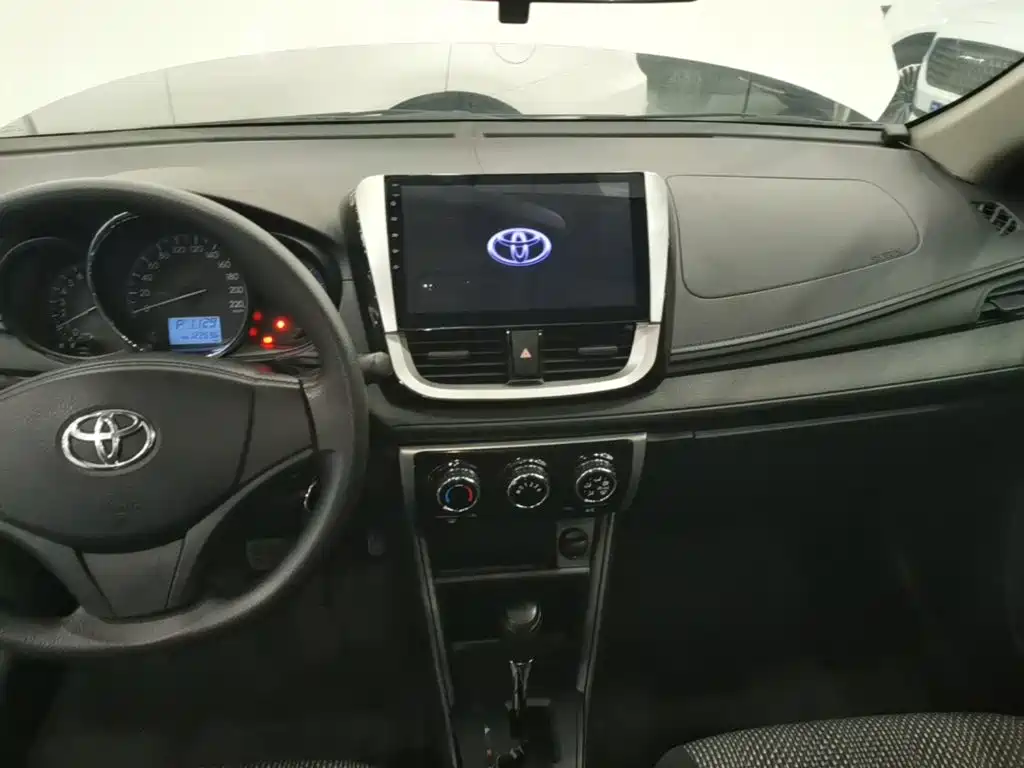Toyota Vios 2018 — фото 13