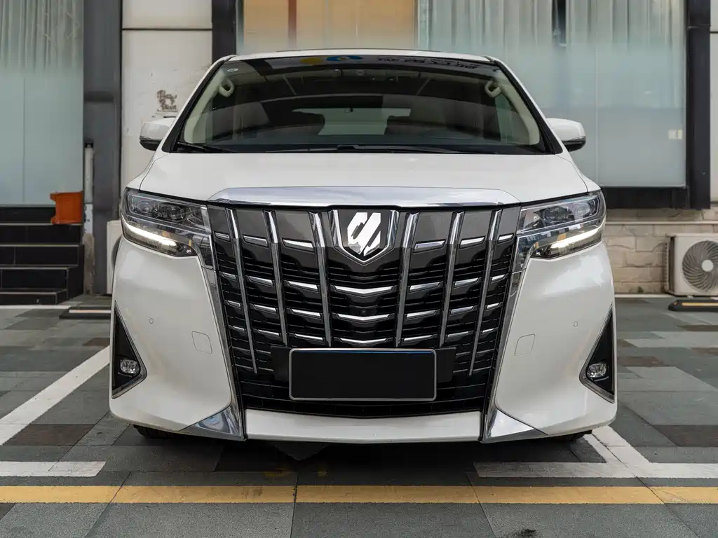 Toyota Alphard 2019 — фото 2