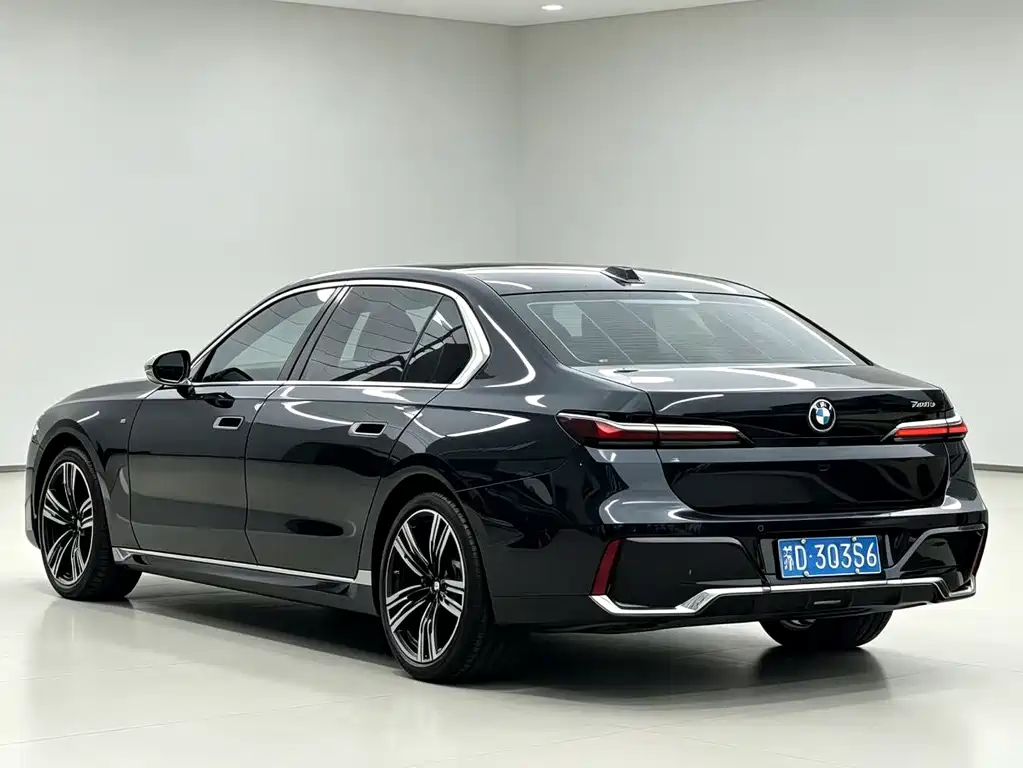 BMW 7 Series 2023