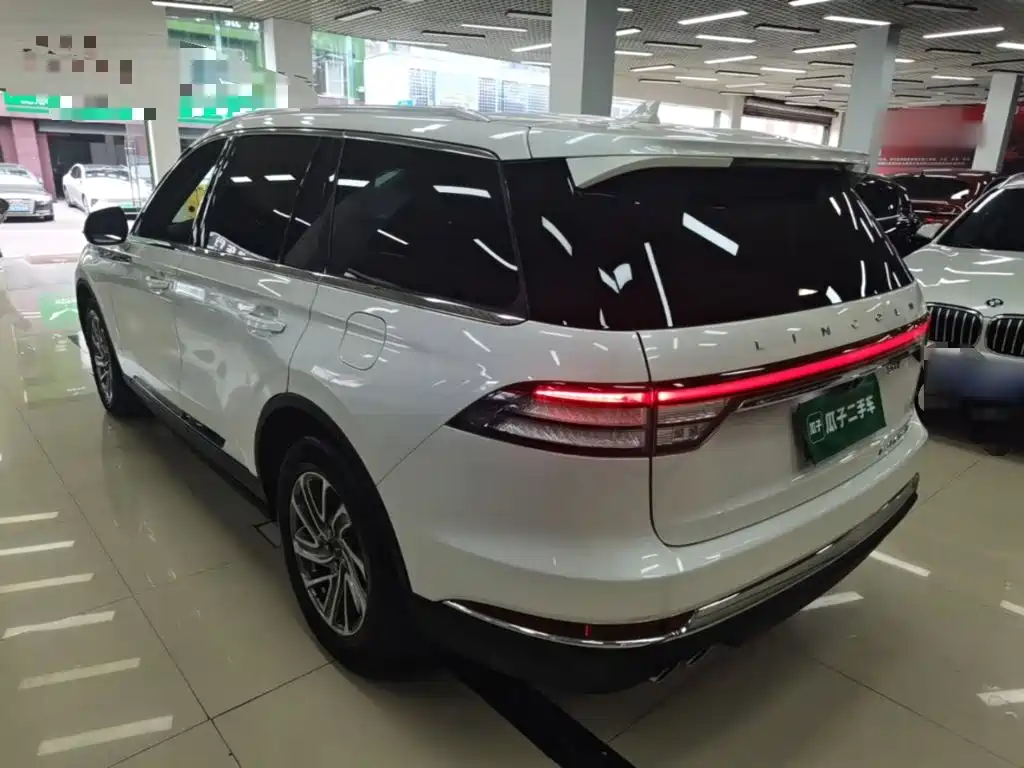 Lincoln Aviator 2021