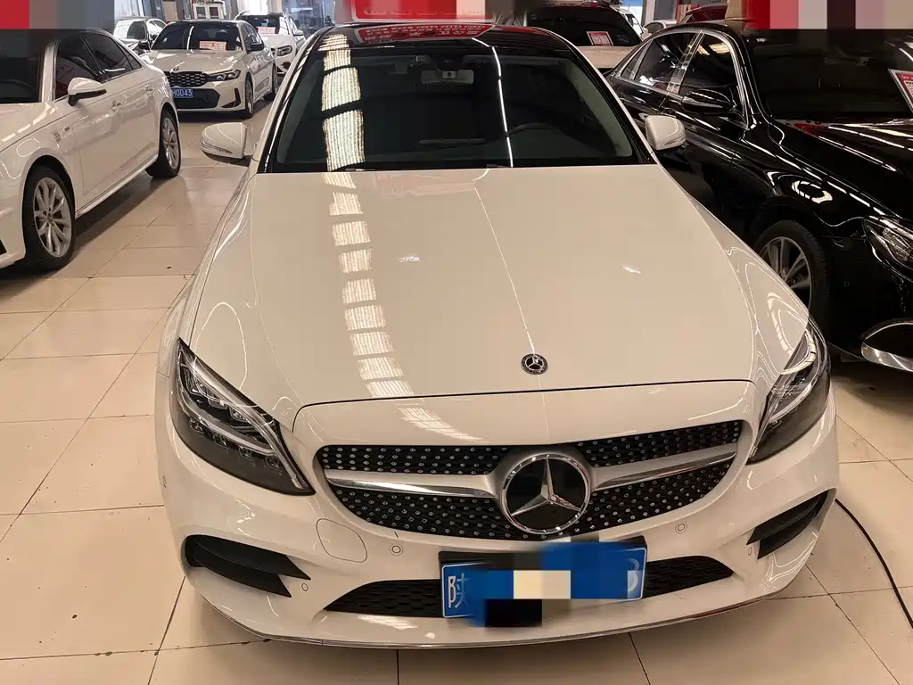 Mercedes-Benz C-Class 2019