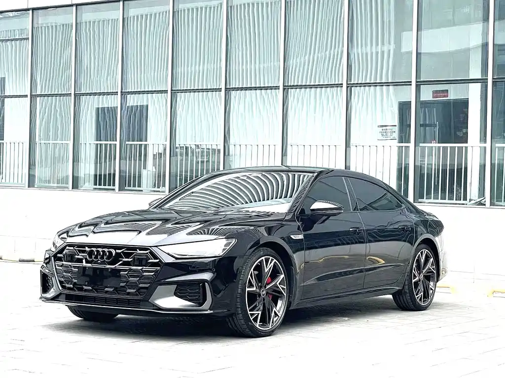 Audi A7L 2024 — фото 1