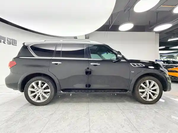 Infiniti QX 2012