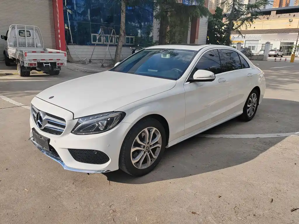 Mercedes-Benz C-Class 2017 — фото 24
