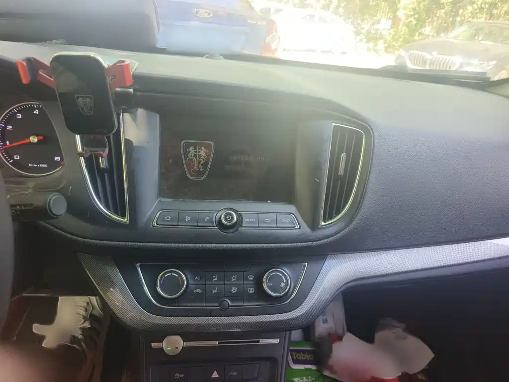 Roewe 360 2018