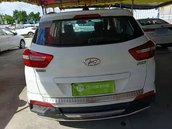 Hyundai ix25 2015