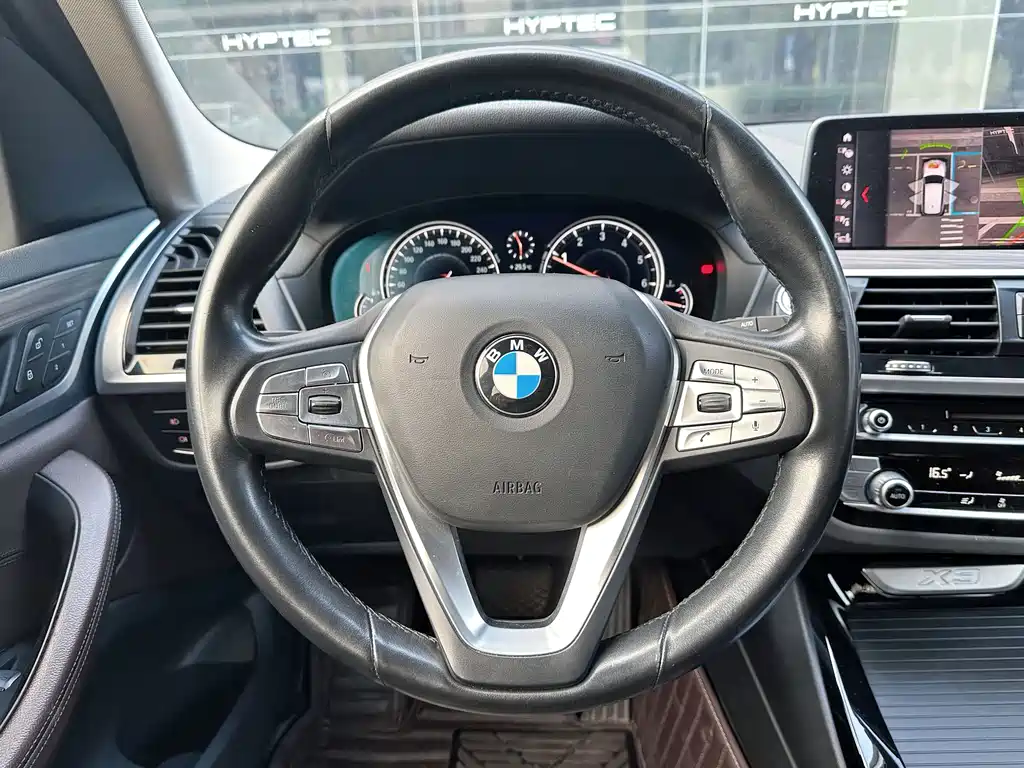 BMW X3 2018 — фото 14