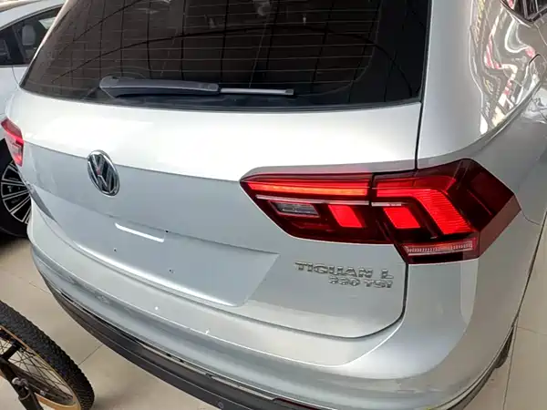 Volkswagen Tiguan L 2019