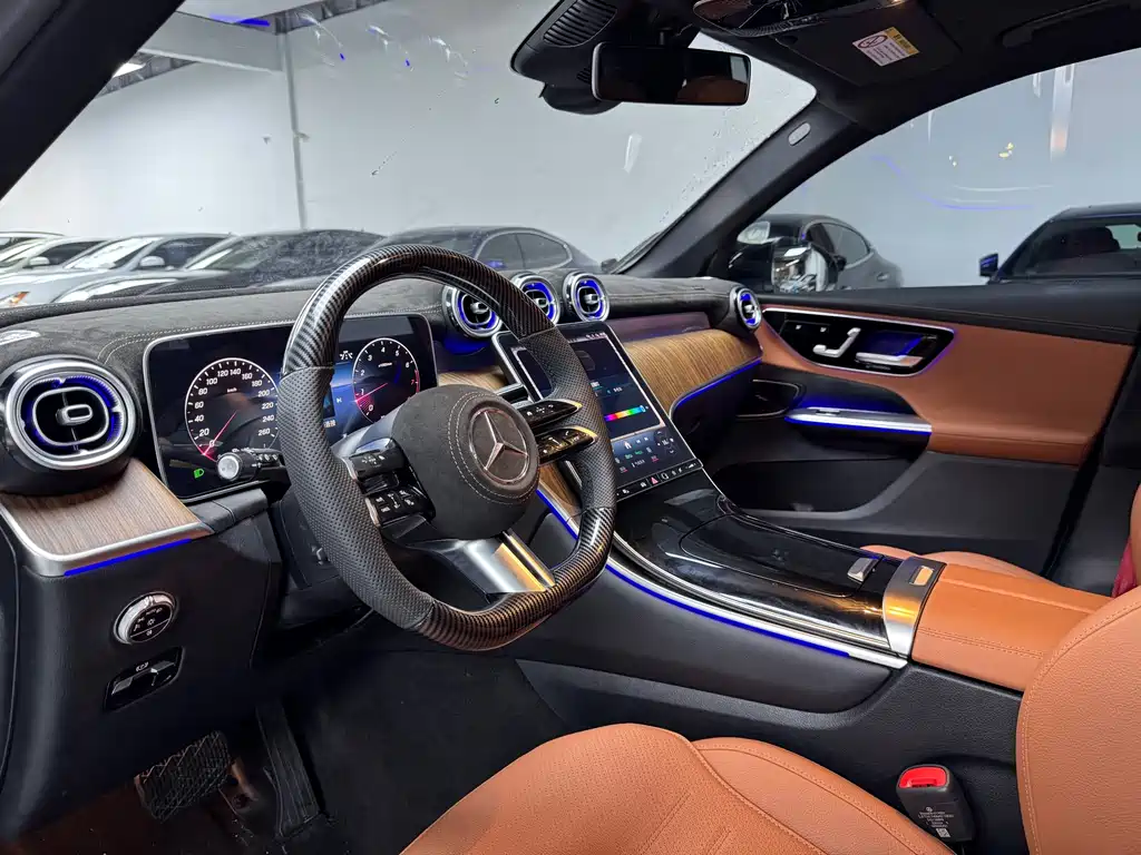 Mercedes-Benz GLC 2024