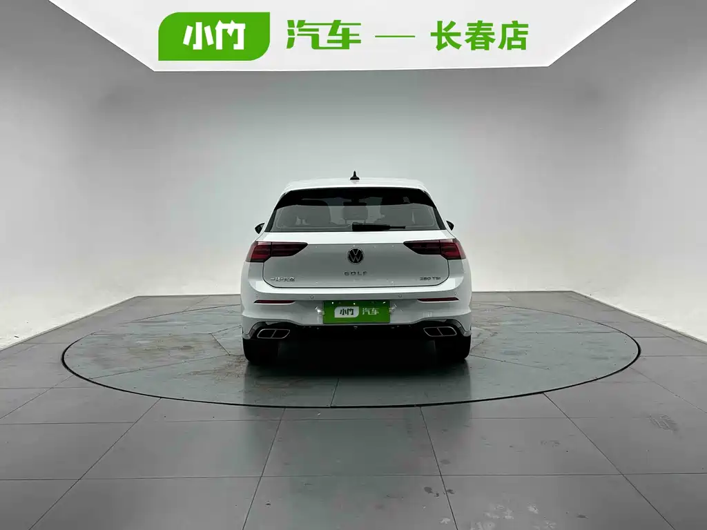 Volkswagen Golf 2023
